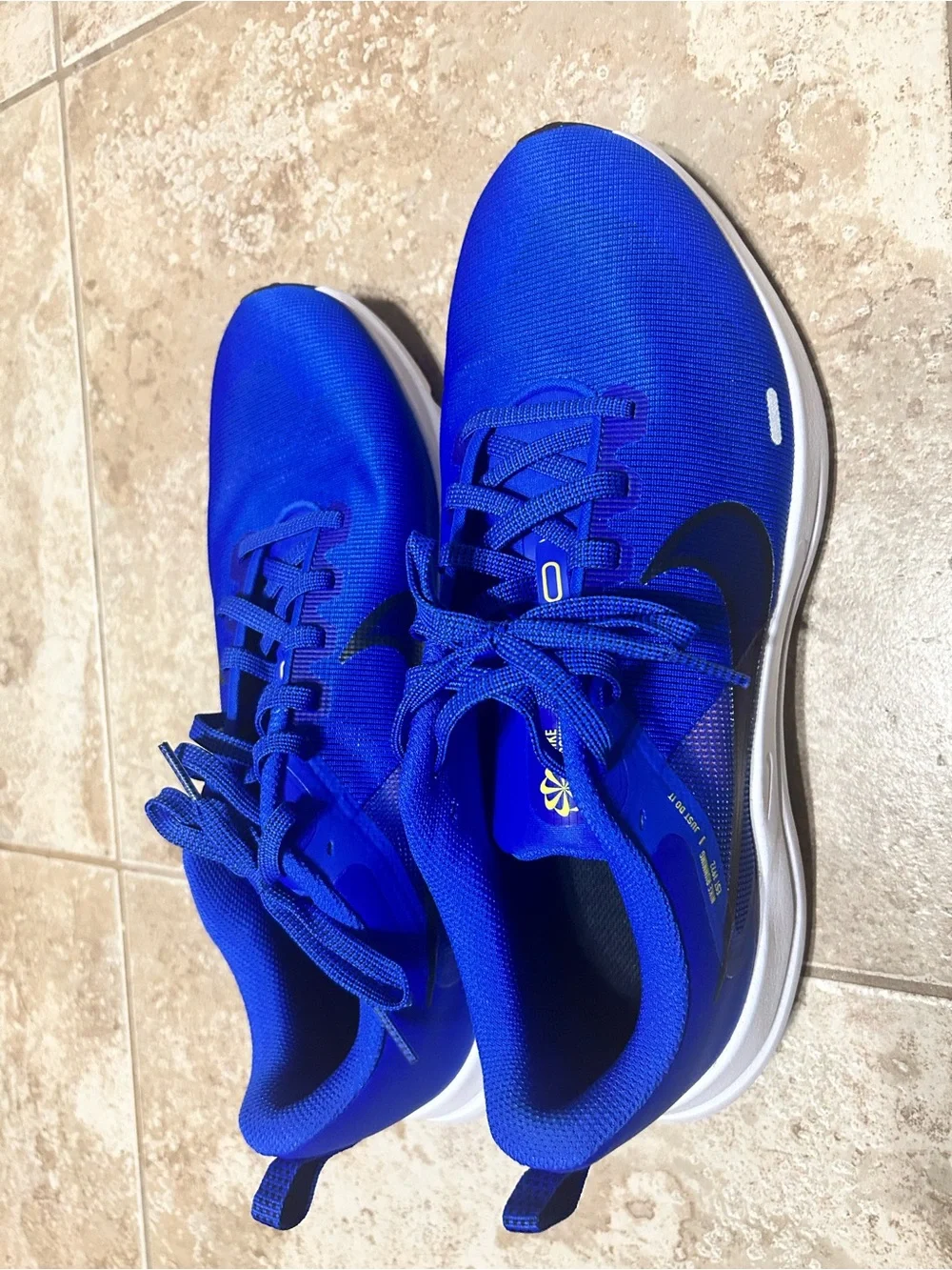Nike Men’s Royal Blue Athletic Trainers with Black Swoosh